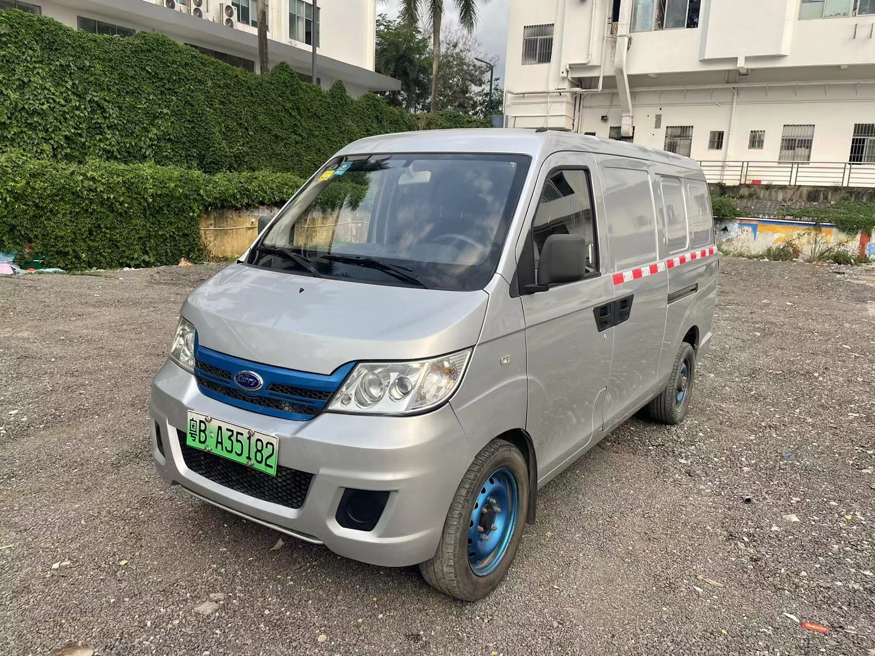 深圳粤BA35182